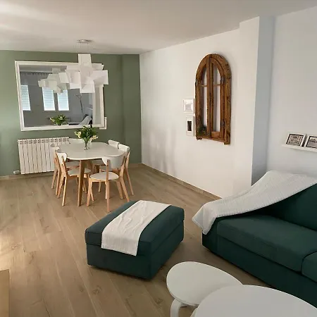 Completamente Reformado En El Casco Antiguo Con Vistas Al Rio Apartment *