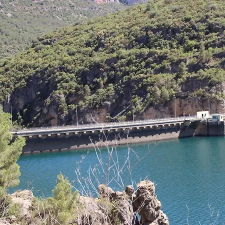 Completamente Reformado En El Casco Antiguo Con Vistas Al Rio